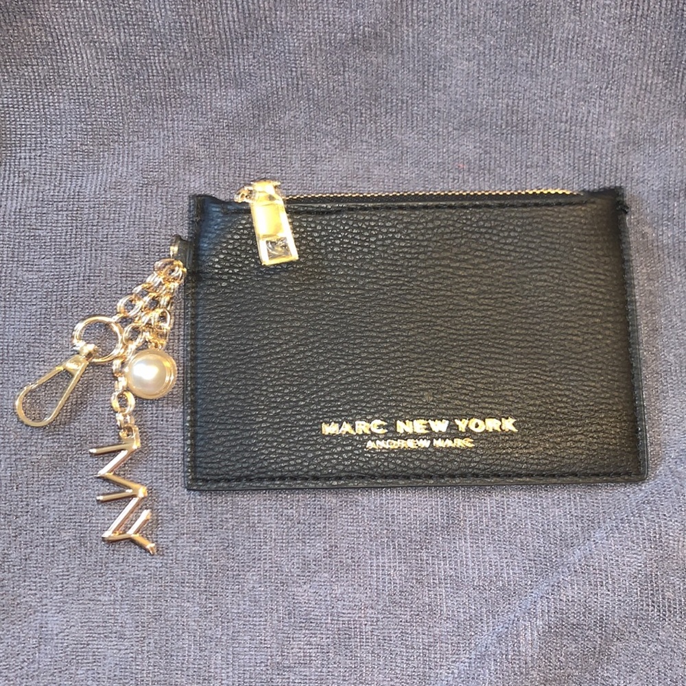 Coin Wallet Marc New York  Andrew Marc